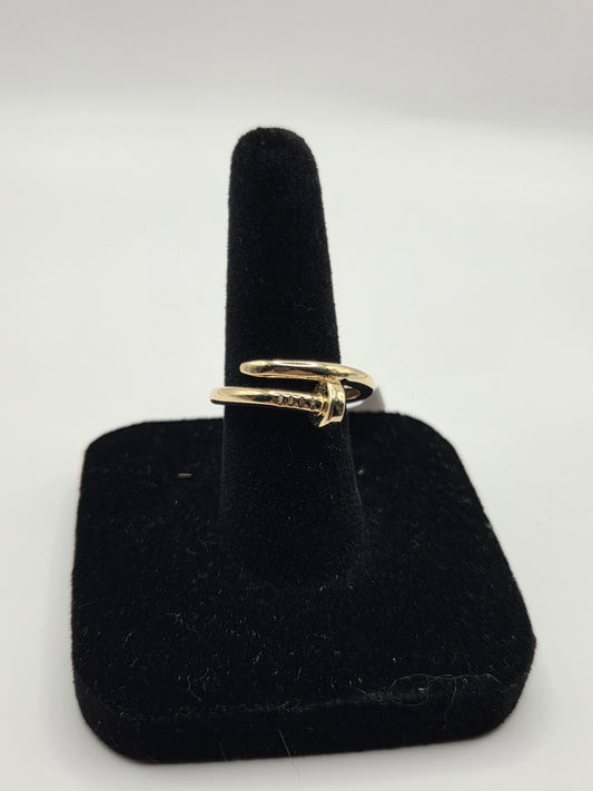Anillo de clavo